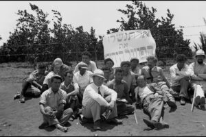 תמונה 3 - הפגנה עבודה עברית